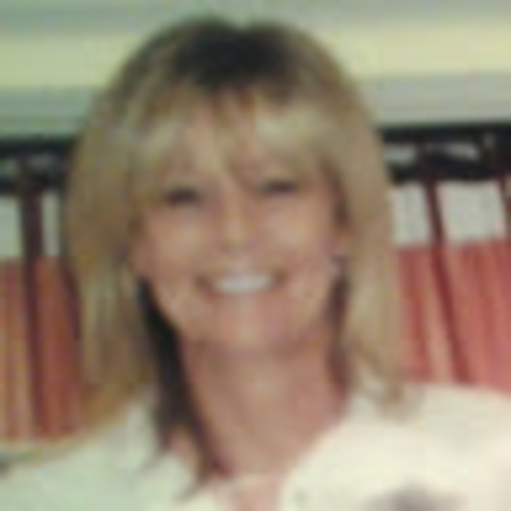 Meet your Posher, Michaela